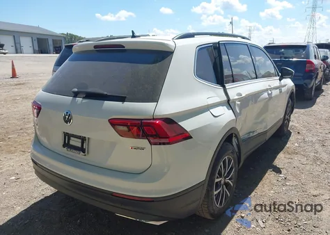 2019 Volkswagen Tiguan 2.0T Se/2.0T Sel/2.0T Sel R-Line/2.0T Sel R-Line Black из США, поврежденный, VIN 3VV2B7AX2KM044512